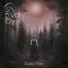 Jord - Emellan Träden