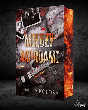 Emilia Kolosa - Między akordami